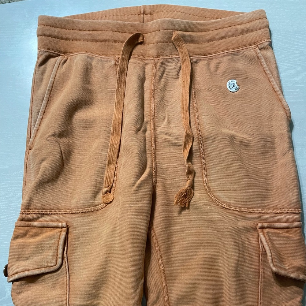 Todd Snyder Utility Cargo Sweatpant Joggers Sun Faded Orange - Sz: XS